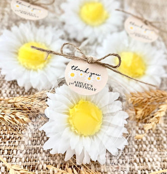 Daisy Soap Favors - Baby Shower in Bloom Party, Bridal Wedding Decor Gift For Guests in Bulk